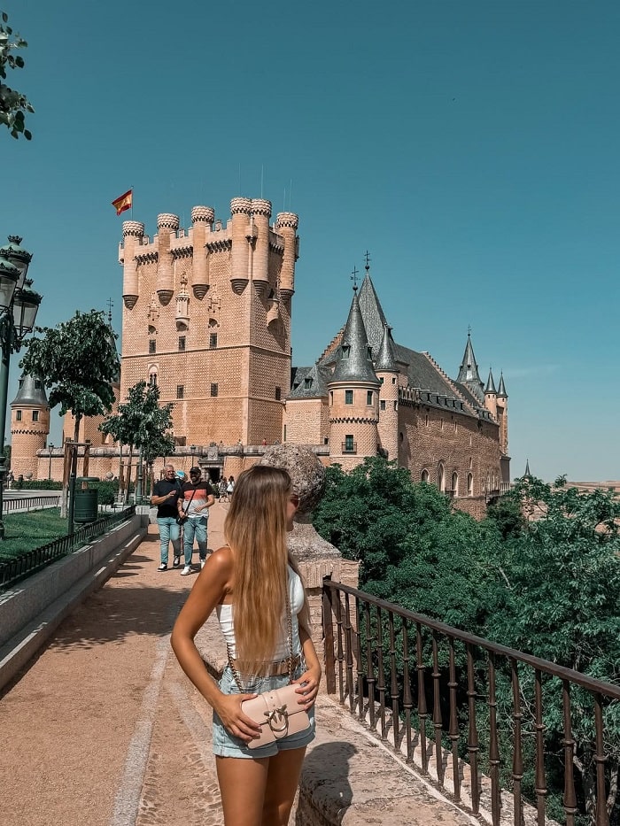 Khám phá lâu đài Alcazar Segovia Tây Ban Nha