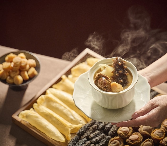 Phật nhảy tường là một trong những món ăn hoàng gia nổi tiếng cực kỳ bổ dưỡng