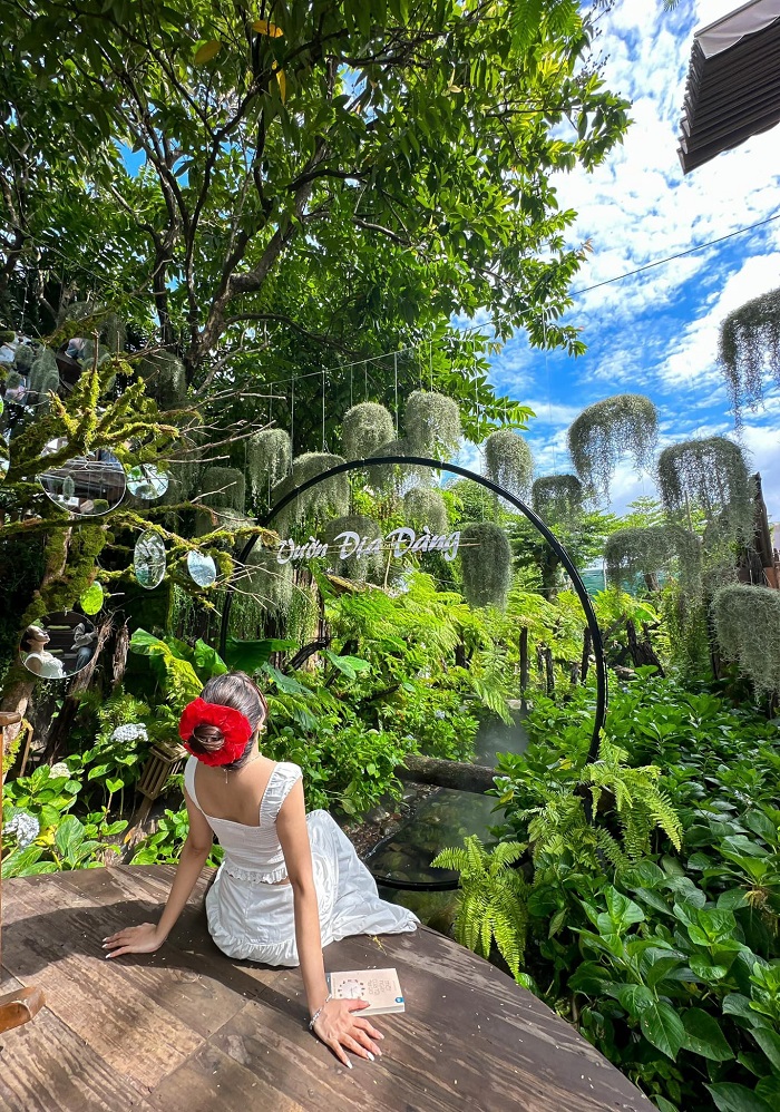 Tiệm cà phê Nọong Ơi là quán cà phê rừng nhiệt đới tựa vườn địa đàng