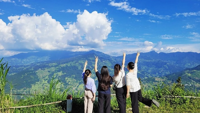 Quảng Nguyên Hà Giang mang đến một chuyến đi đáng nhớ