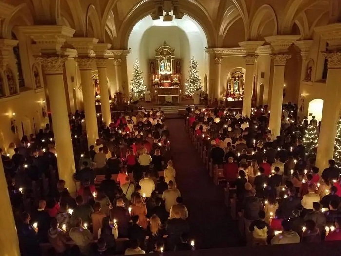 Truyền thống Noel ở Ý có Thánh lễ nửa đêm