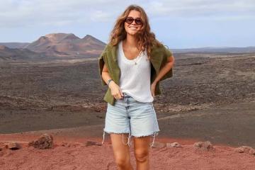 Công viên quốc gia Timanfaya  - kỳ quan núi lửa siêu thực của Tây Ban Nha