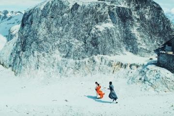 Kinh nghiệm du lịch Hoà Bình mùa đông check in cảnh đẹp dưới lớp mây mờ