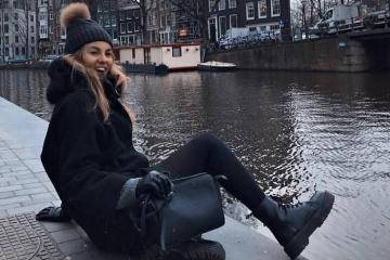 Khám phá vẻ đẹp yên bình và lãng mạn của sông Spree giữa lòng thủ đô Berlin, Đức