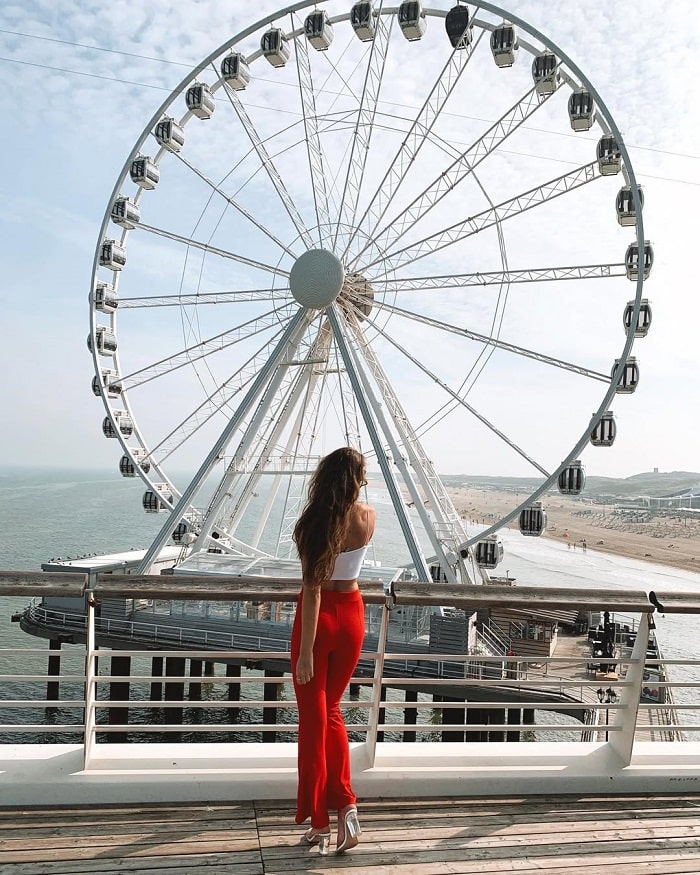 Vẻ đẹp của bãi biển Scheveningen Hà Lan