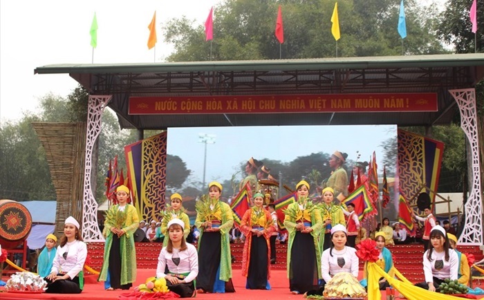 du lịch Hoà Bình chơi gì - Tham gia các lễ hội