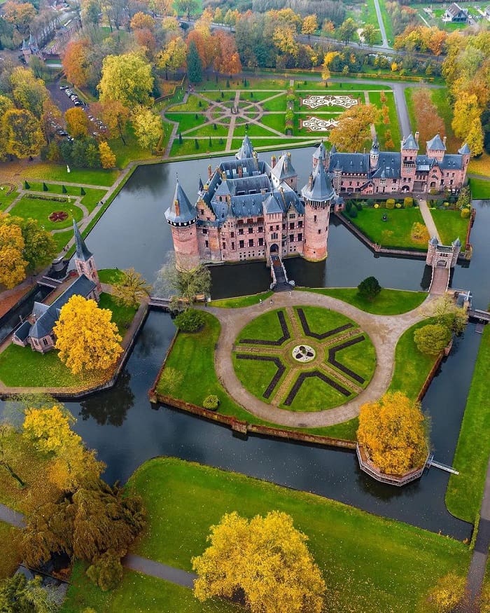 Vẻ đẹp của lâu đài De Haar Hà Lan