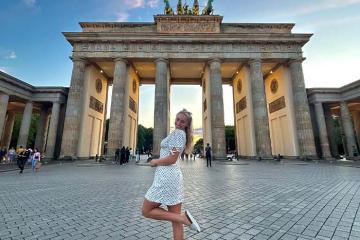 Đi đâu ở Berlin? Đừng quên dừng chân tại quảng trường Pariser Platz!