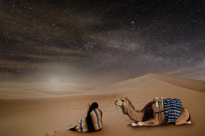 Trải nghiệm ngắm trời đầy sao ở Sahara là khoảnh khắc đáng nhớ - Ảnh: MUC News