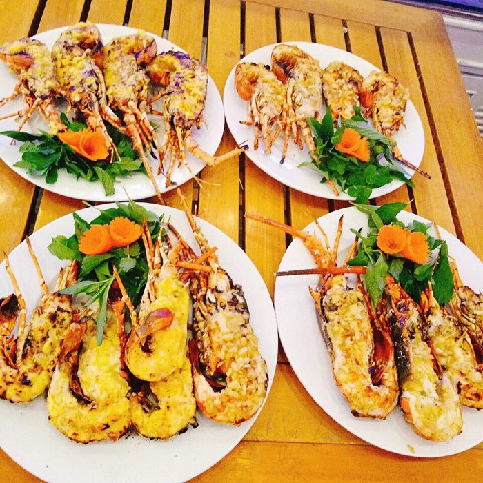 Tôm được nhà hàng 168 Hùng Vương chế biến ngon, hút hồn thực khách - Ảnh: Fanpage