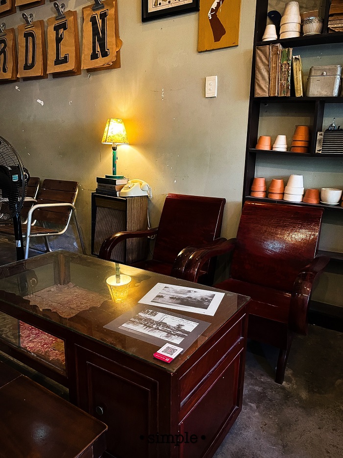 Ghé Simple, nhìn những đồ vật, gợi nhớ về một thời đã xa - Ảnh: Internet