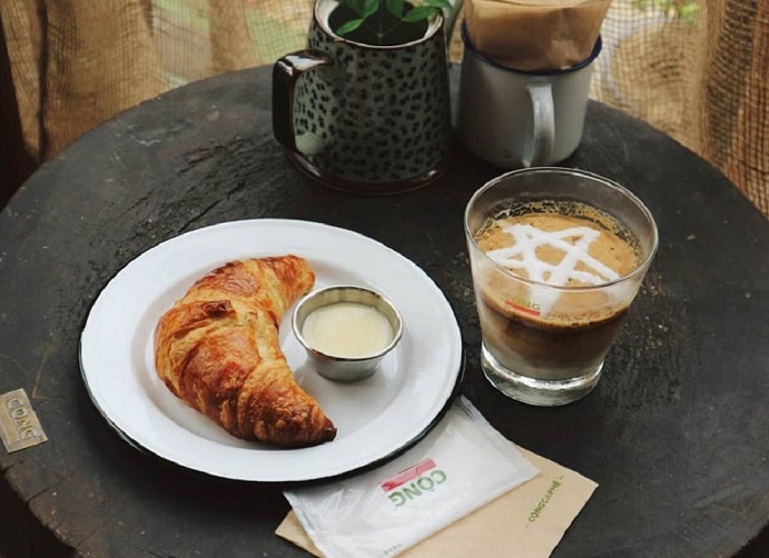 Thức uống ở Cộng đa dạng, vừa giữ hồn xưa vừa hợp gu giới trẻ - Ảnh: Internet