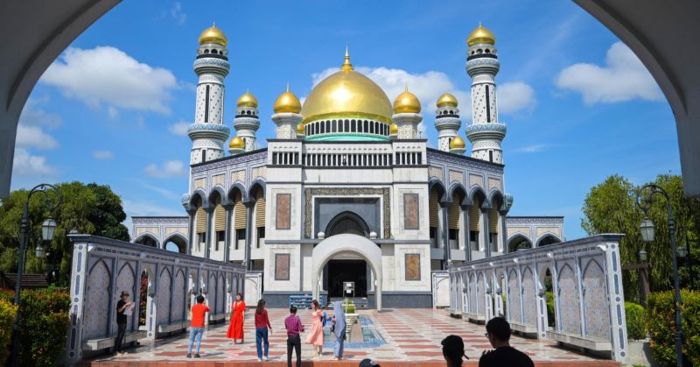 Đến Brunei du lịch nên chọn khoảng thời gian từ tháng 4 - tháng 8