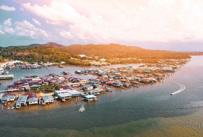 Kiến trúc làng nổi Kampong Ayer độc đáo