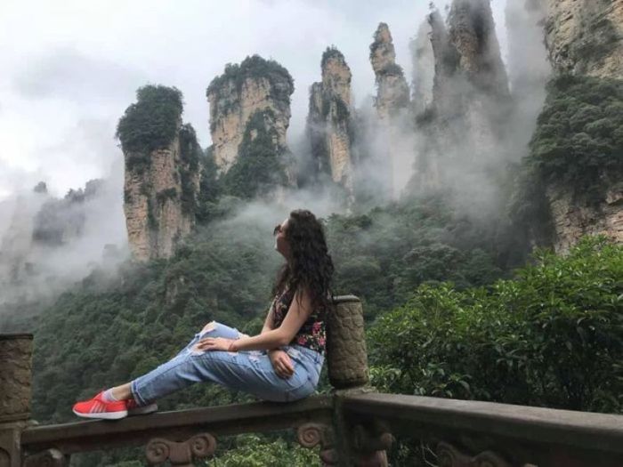 Chú ý chọn trang phục, giày dép phù hợp khi đi du lịch Trương Gia Giới