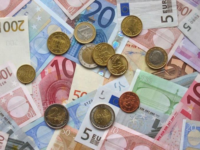 Ở Malaysia sử dụng tiền Ringgit để giao dịch chính