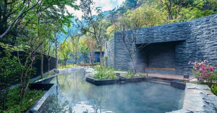 Cảnh đẹp yên bình ở suối nước nóng Guguan (Nguồn: qtedu.vn)