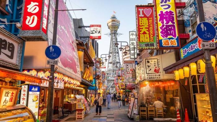 Mua sắm ở Osaka nên chọn các khu chợ truyền thống