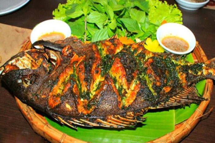 Thưởng thức Cá chẽm nướng Fihunu Mas khi du ngoạn đến Male