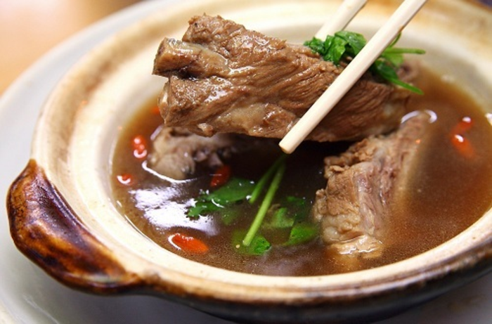 Bak Kut Teh – Súp sườn heo đậm đà hương vị