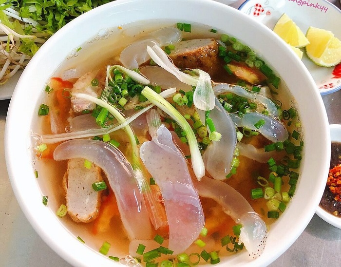 Đi tour Quy Nhơn nhớ ăn Bún sứa