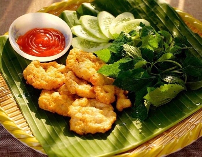 Đi tour Quảng Ninh nên ăn Chả mực Hạ Long