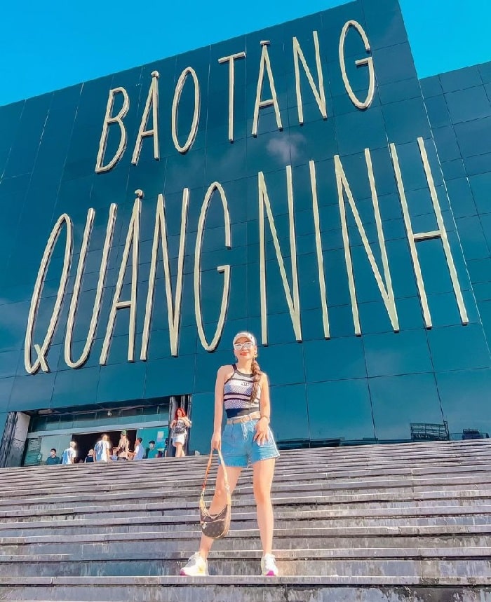 Nên đi tour Quảng Ninh vào thời gian nào? 