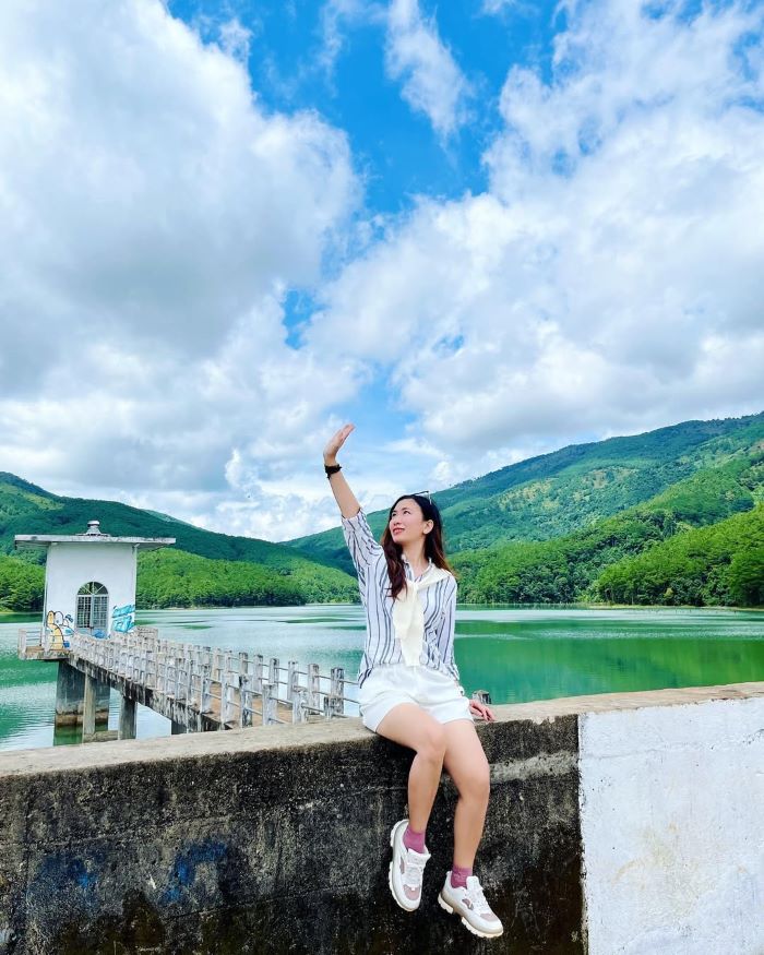 Đập Tân Sơn cũng là điểm đến thú vị khi đi tour Pleiku