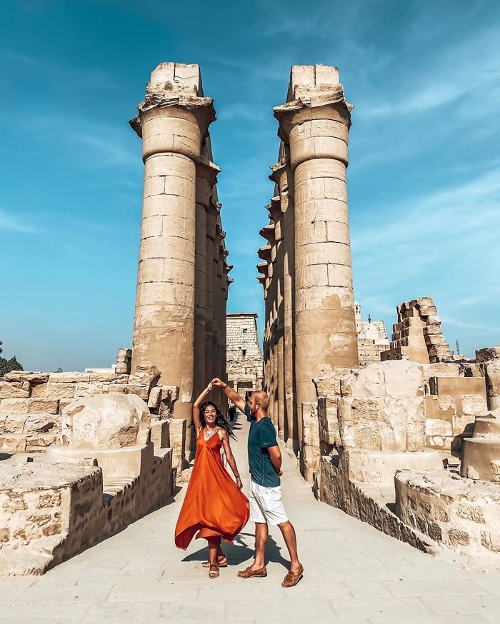 Đền Luxor là địa điểm du lịch nổi tiếng không thể bỏ lỡ khi đi tour Ai Cập 