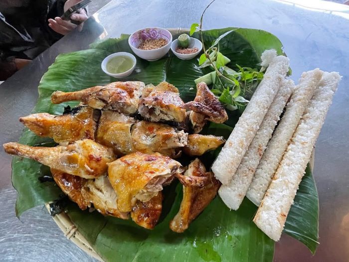 Đi tour Pleiku và thưởng thức món gà nướng cơm lam hấp dẫn