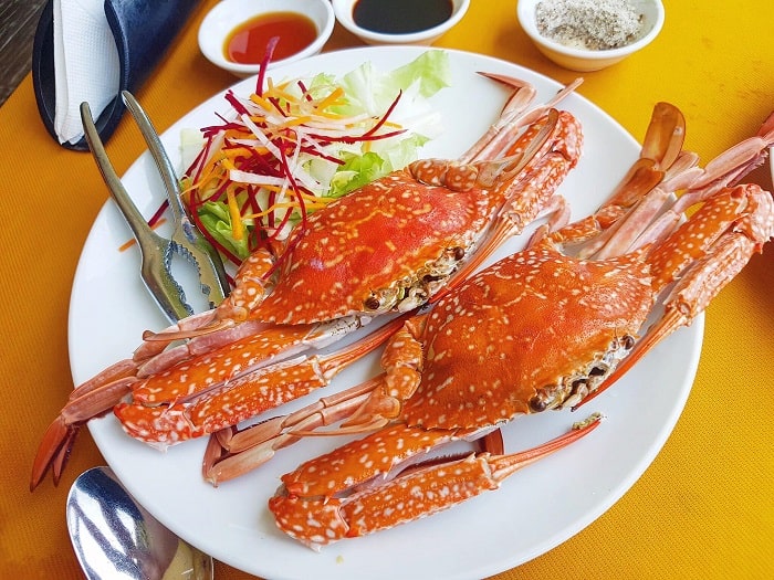 Ăn gì khi trải nghiệm tour Vũng Tàu?