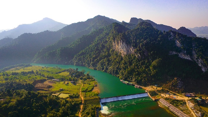 Trải nghiệm tour Nghệ An – khám phá vùng đất đầy nắng và gió Trải nghiệm tour Nghệ An – khám phá vùng đất đầy nắng và gió