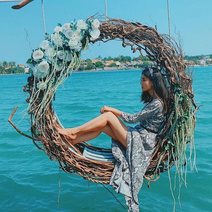 Vi vu đến hàng loạt điểm đến tuyệt vời khi đặt tour Phú Yên 