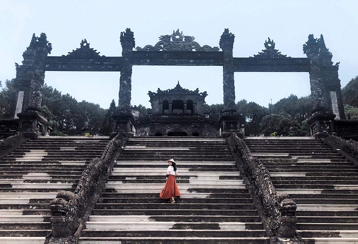 Đi tour Huế nên ghé thăm Lăng Khải Định