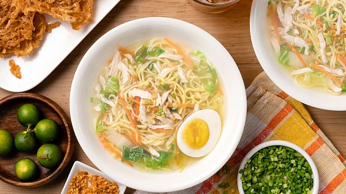 Đi tour Philippines nên ăn Mì mami