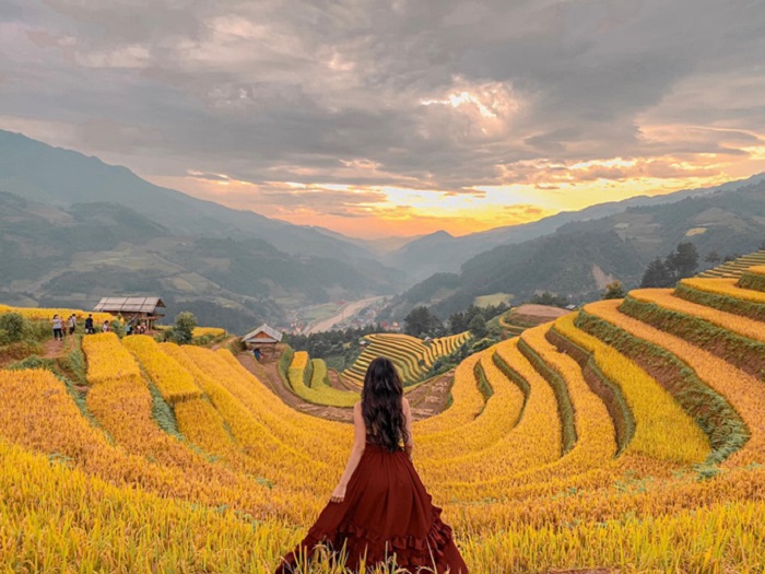 Đặt tour Mù Cang Chải, đi để thấy vẻ đẹp thuần khiết trên những bản làng vùng cao Đặt tour Mù Cang Chải, đi để thấy vẻ đẹp thuần khiết trên những bản làng vùng cao