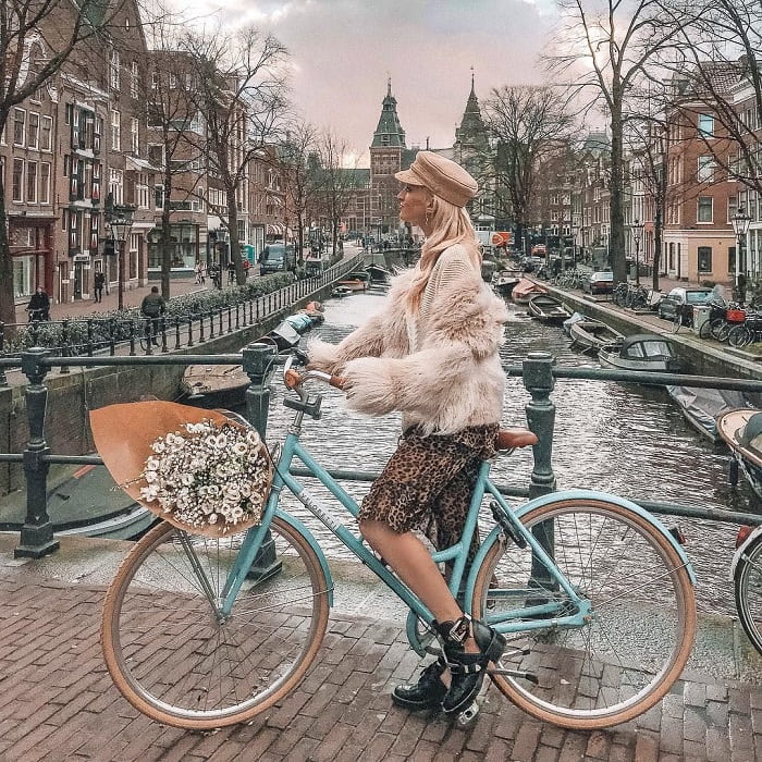 Những điểm đến không thể bỏ qua khi đặt tour Hà Lan 