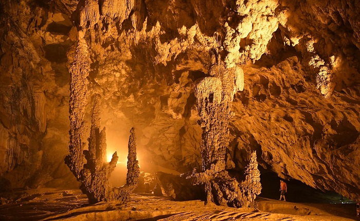 Tour du lịch Cao Bằng - tham quan động Ngườm Ngao Tour du lịch Cao Bằng - tham quan động Ngườm Ngao
