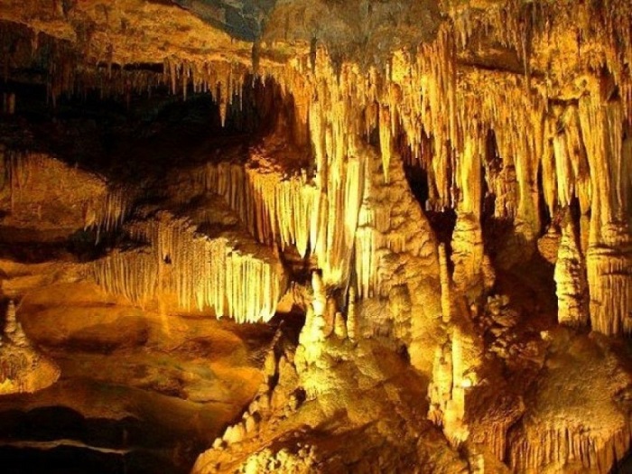 Tour Mai Châu - tham quan Hang Mỏ Luông Tour Mai Châu - tham quan Hang Mỏ Luông
