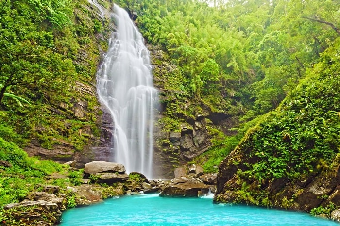 Đi tour Nghệ An say đắm trước vẻ đẹp non nước hữu tình Đi tour Nghệ An say đắm trước vẻ đẹp non nước hữu tình