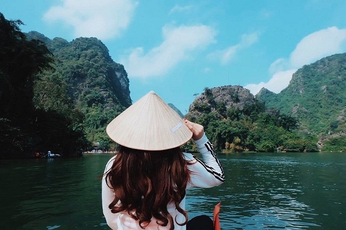 tour Ninh Bình - tham quan Tam Cốc Bích Động tour Ninh Bình - tham quan Tam Cốc Bích Động