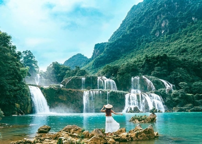 Khi tham gia tour khu di tích hang Pác Pó bạn có thể đến tham quan các địa điểm khác