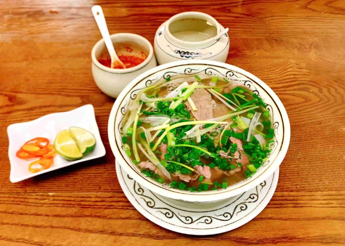 Phở món ăn không thể bỏ lỡ khi tới Hà Nội