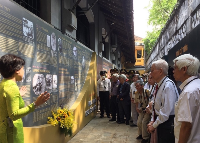 Bạn có thể tham gia tour nhà tù Hỏa Lò vào bất kỳ thời điểm nào trong năm