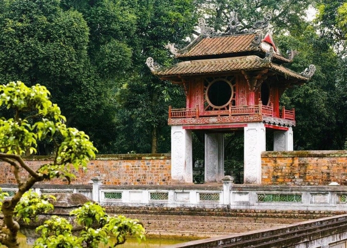 Tour Văn Miếu - Quốc Tử Giám: Hành trình khám phá di sản tri thức nghìn năm