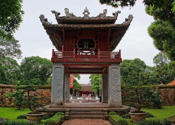 Văn Miếu - Quốc Tử Giám là một trong những điểm đến mang đậm dấu ấn lịch sử tại Hà Nội
