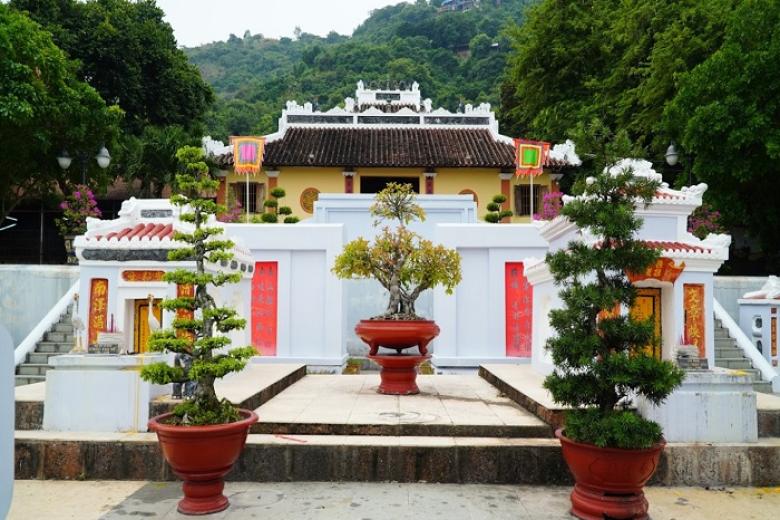 Lăng Thoại Ngọc Hầu
