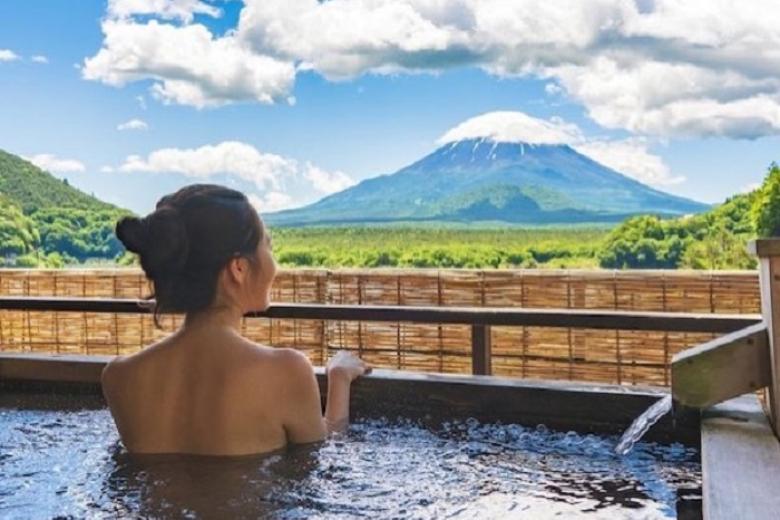 Tắm Onsen