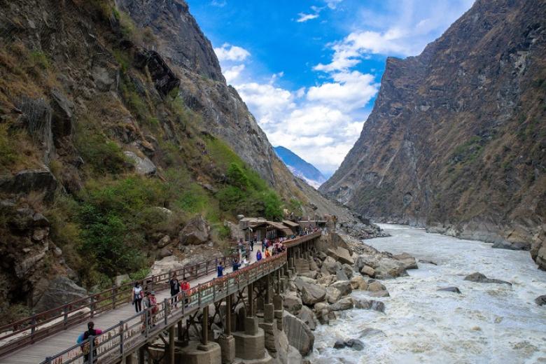 Khe Hổ Nhảy - Khe Hổ Khiêu - Hổ nhảy (Tiger Leaping Gorge)